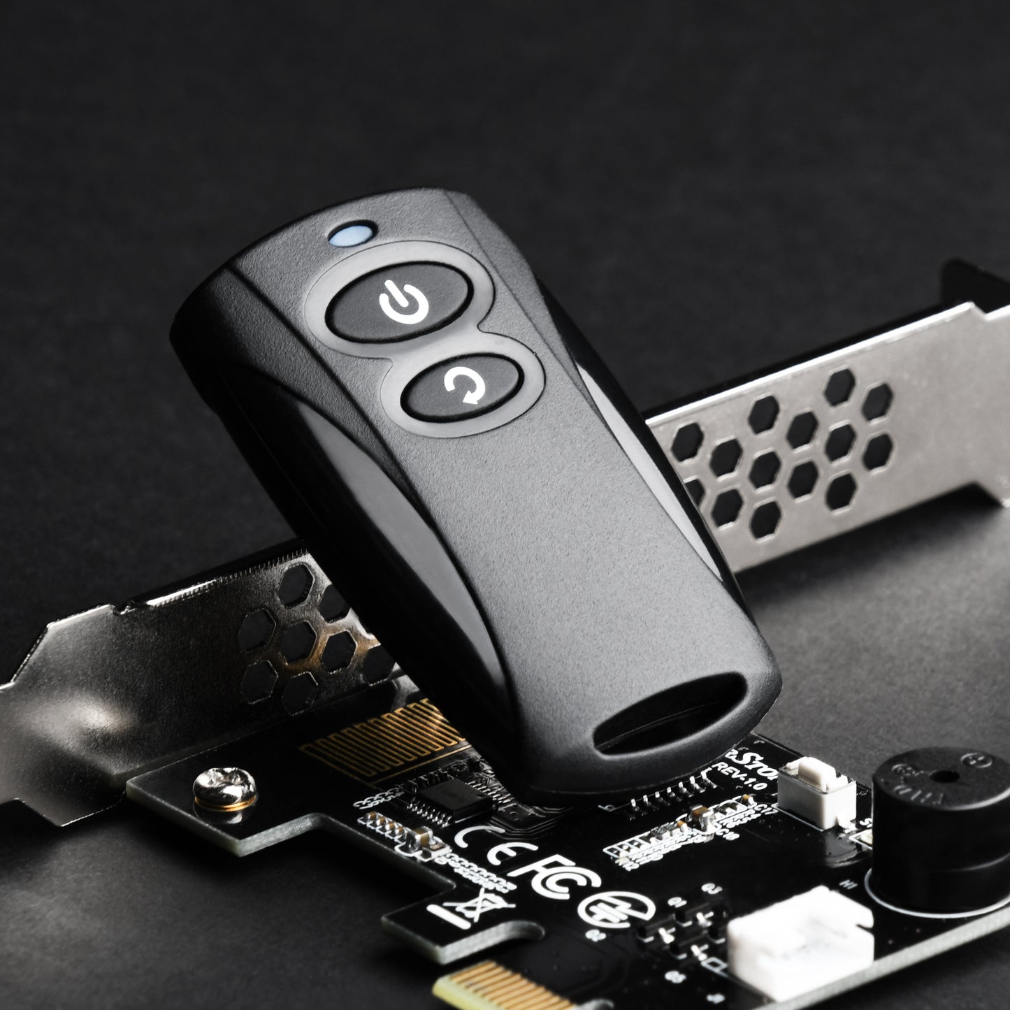 SilverStone Wireless Computer Power and Reset Remote - ES02-PCIe